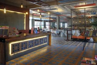 Central Corner Suite - 4