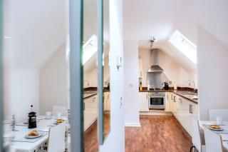 The Coach House - by TJ Serviced Property - Peterborough - 3