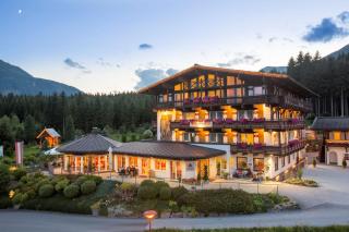 Hotel Hubertus - Neukirchen am Großvenediger - 3
