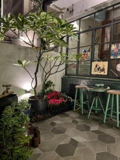 樂客背包旅棧 Local Backpacker Hostel - Tainan - 1
