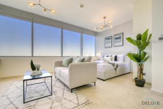 Great Deal Cozy 1BR with Pool & City Views by Deluxe Holiday Homes - 1