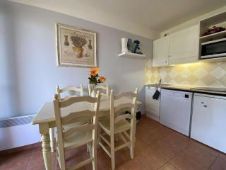 Les Issambres: Studio cabine 4 couchages, clim, piscine, parking - FR-1-226-84 - Les Issambres - 6