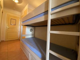 Les Issambres: Studio cabine 4 couchages, clim, piscine, parking - FR-1-226-84 - Les Issambres - 2