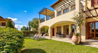 Pool side ground floor apartment BF02 - Theseus Village, Aphrodite Hills Resort - Kouklia - 3