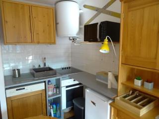 Appartement au cœur du village avec parking privé - Mijoux - 3