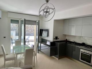 Santa d'aMare appartamento con terrazzo e box auto privato - Santa Margherita Ligure - 0