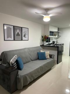 Apartamento moderno e super confortável localizado a alguns passos da Praia Grande - 9