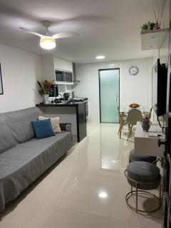 Apartamento moderno e super confortável localizado a alguns passos da Praia Grande - Arraial do Cabo - 0