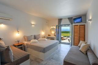 Anemones Studios & Suites - Onar Hotels Collection - Molos Parou - 2