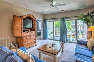 Sunny Coastal Condo about 1 Mi to N Myrtle Beach! - Myrtle Beach - 6