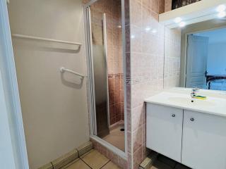 Appartement Confortable avec Parc, Piscine, et Parking à Cambo-les-Bains - FR-1-495-9 - Cambo-les-Bains - 2