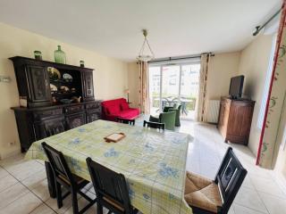 Appartement T3 avec Terrasse et Piscine, 4 Couchages, Proche Centre-Ville - Cambo-les-Bains - FR-1-495-18 - Cambo-les-Bains - 8