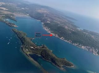 Monténégro, villa dans la baie de Kotor, avec plusieurs appartements tout confort en front de mer! - Radovići - 8
