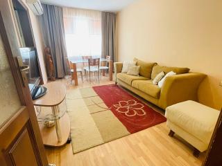 Lovely apartment by the Sea Garden - Varna - 8