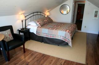 Hadovka Lakeside Inn - Wellington - 1