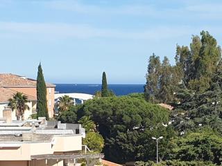 Studio avec Piscine, Parking et Terrasse à Sainte-Maxime - FR-1-226-420 - Sainte-Maxime - 0