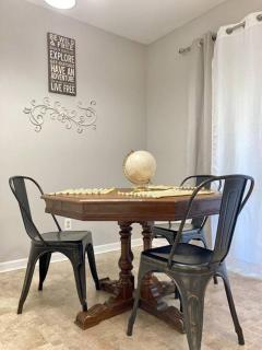 3 bed 1.5 bath Central location, 11 min to base - Columbus - 3