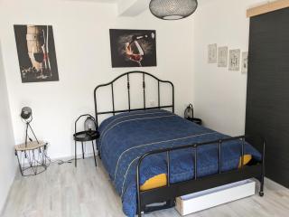 Chambre double indépendante HARMONIE au sein du domaine PASSELOUP - Liergues - 3