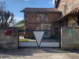Gîte rénové avec jardin clos, cheminée et baby-foot à Contrisson, proche du Lac du Der. - FR-1-585-16 - - 9