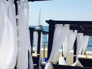1st line on the beach! Center! /Rooftop pool - Marbella - 8