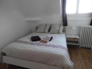 Gîte de charme au Mans, 4 chambres, grand jardin, terrasse, Wi-Fi, proche commerces - FR-1-410-318 - Écommoy - 4