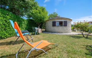 One-Bedroom Holiday Home In Zminj - 4