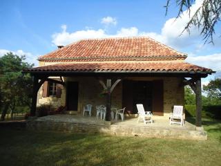 Charmante maison en pierre au cœur du Périgord Noir avec jardin, cheminée et équipements pour bébé - FR-1-616-100 - Monplaisant - 9