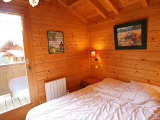 Chalet cosy aux Gets, proche du lac avec sauna et parking privé - FR-1-623-58 - 8