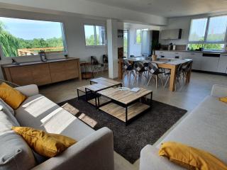 Gîte familial avec piscine privative chauffée, terrasse sur le Loir et proche du Zoo de La Flèche - FR-1-410-329 - 9