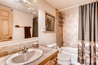 Private Luxury Mountain Retreat with a Private Hot Tub Surrounded by Wildlife - Moose Haven - 1