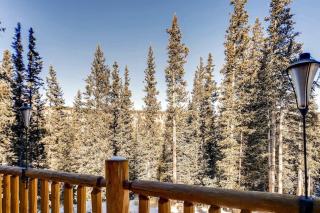 Private Luxury Mountain Retreat with a Private Hot Tub Surrounded by Wildlife - Moose Haven - 9