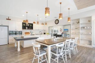 The Silver Bull Holiday House - Yarrawonga - 3