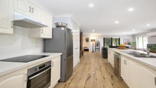 Hoddle Lane - Robertson - 7
