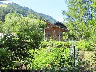 Appartement lumineux 75m² pour 4, coeur Arêches, terrasse, 2 chambres, parking privé, proche tout - FR-1-342-236 - Beaufort - 1