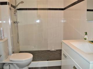 Appartement Climatisé 2P avec Parking, Proche Plage et Commerces à Cavalaire - FR-1-226B-99 - Cavalaire-sur-Mer - 2