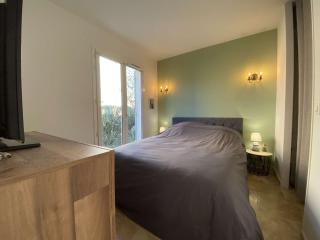 Sainte-Maxime : 3 Pièces, 4 Couchages, Piscine, Calme, Proche Commerces et Aqualand - FR-1-226-476 - Sainte-Maxime - 4