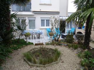 Rez-de-Jardin T3/4 avec Jardin, Parking Privé - Proche Plage et Centre-ville - FR-1-92-910 - Les Sables-dʼOlonne - 3