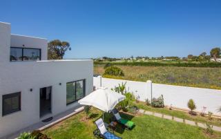Preciosas villas con jardín y vistas al faro, a 700m de la playa - Zahora - 7