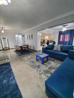 Spacious 3 bedroom apartment - FAMILIES ONLY - 6th Of October - 0