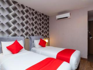 Hotel 101 Ulu Tiram - Ulu Tiram - 3