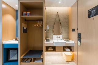 Atour Hotel Nanchang Red Valley Beach Qiushui Plaza - 5