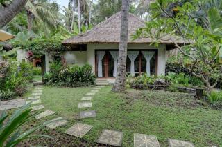 Rumah Kelapa Sepi - Karangasem - 2