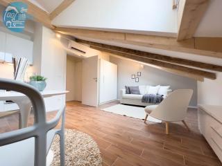 Gozzi 4 Tirabora Short Rent - Trieste - 1