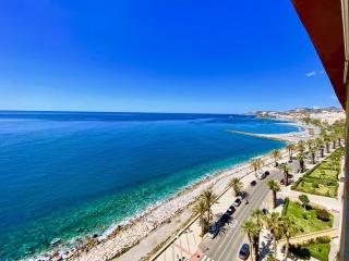 Precioso Apartamento en primera línea de playa - Almuñécar - 0