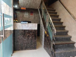 Hotel Golden Nest Popular Residency - 8