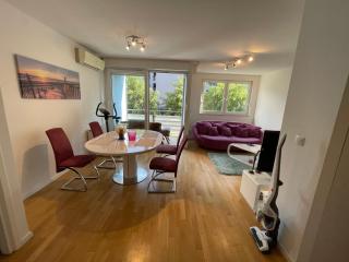 Lovely Modern Apartment - Lake Jarun - Zagabria - 0