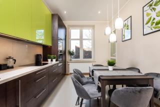 Spacious Apartment Around The Food Market - 5' to the Market Square - by Upstairs - Krakow - 7