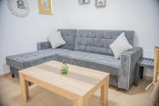 Floras Apartment - At the Center of It All - Zakynthos - 3