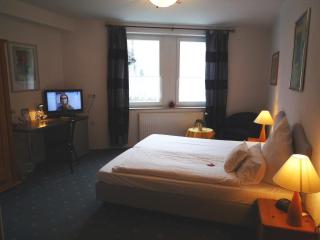 Hotel Abalone - Remscheid - 5