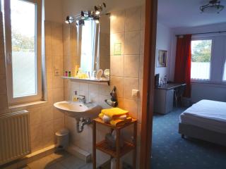 Hotel Abalone - Remscheid - 3